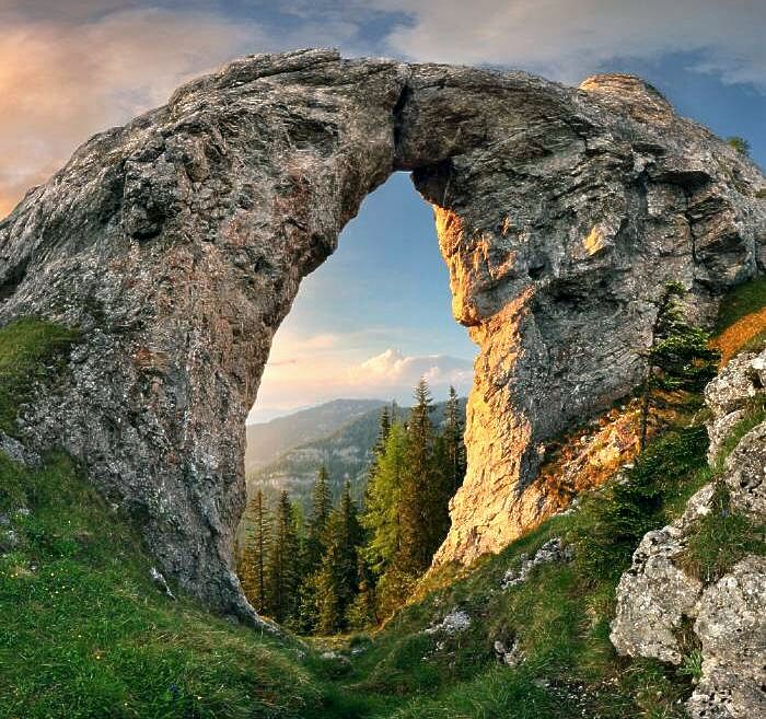 Torbogen für Schamane München